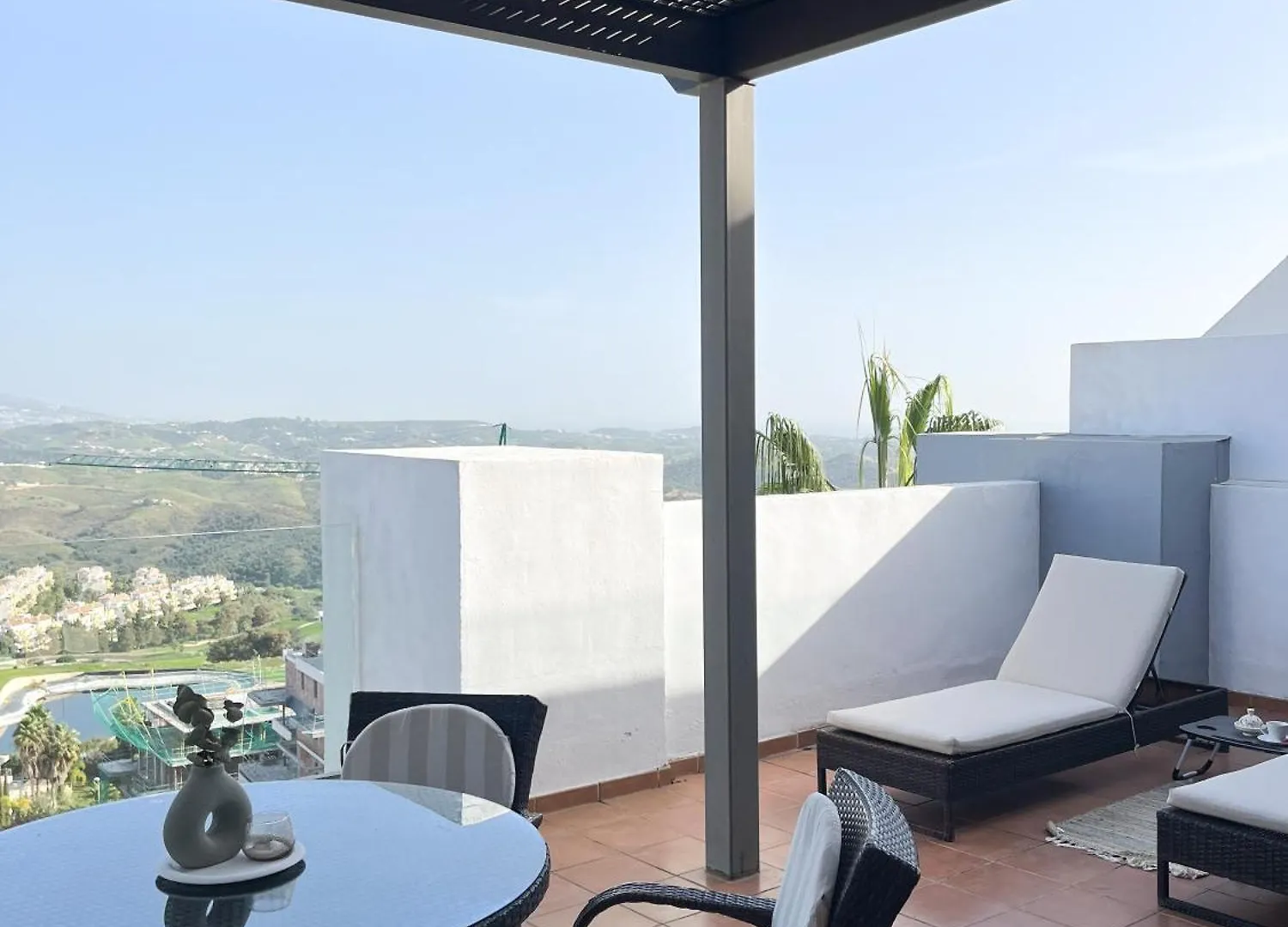 اتصالات Enjoy 3 In 1 - Sea, Golf And Mountains 